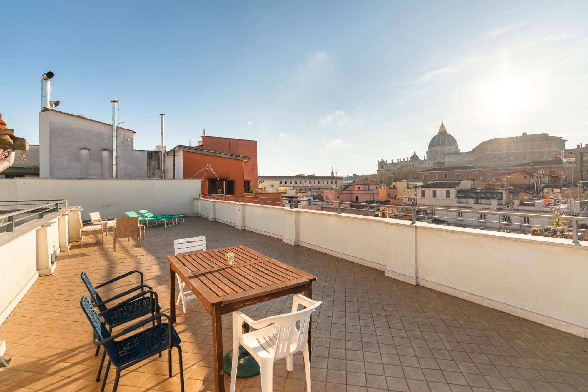 Apartment The St Peter's View